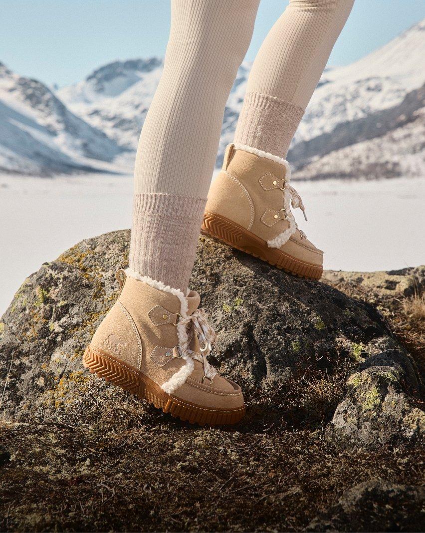 WINTER BOOTS